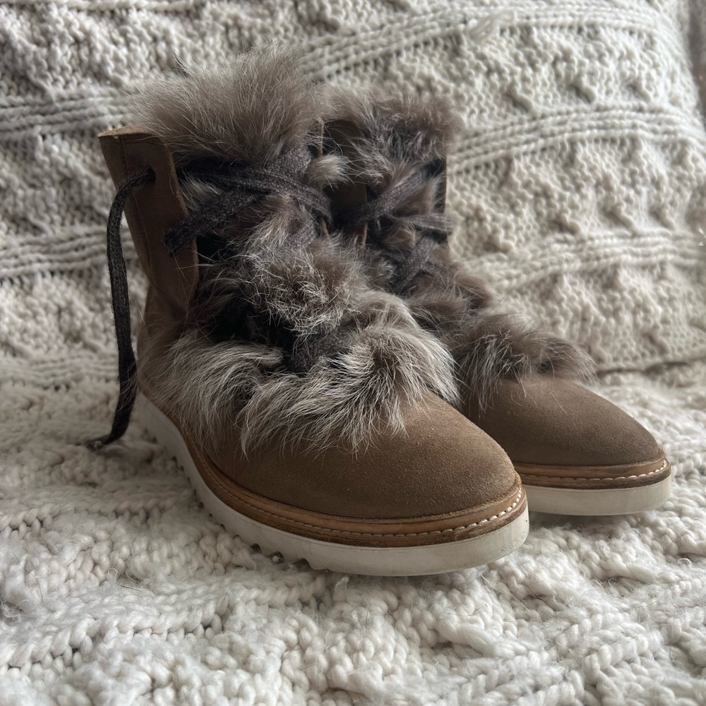 johnston and murphy limited fur boots